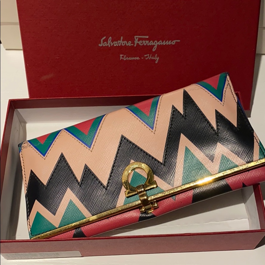 Ferragamo Gancini Continental Wallet Rare Euc